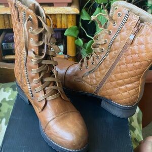 New Tan Quilted Lace-Up Combat Boots